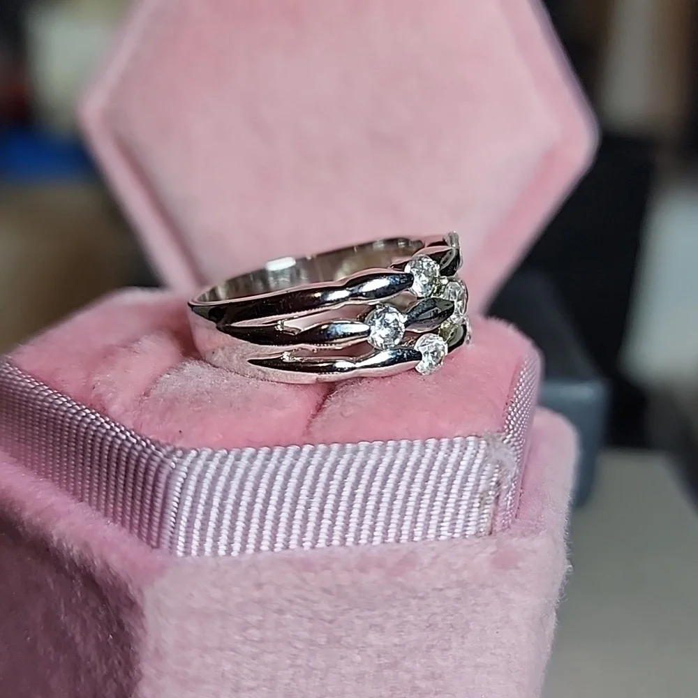 Pretty Sterling Silver & CZ Band Ring